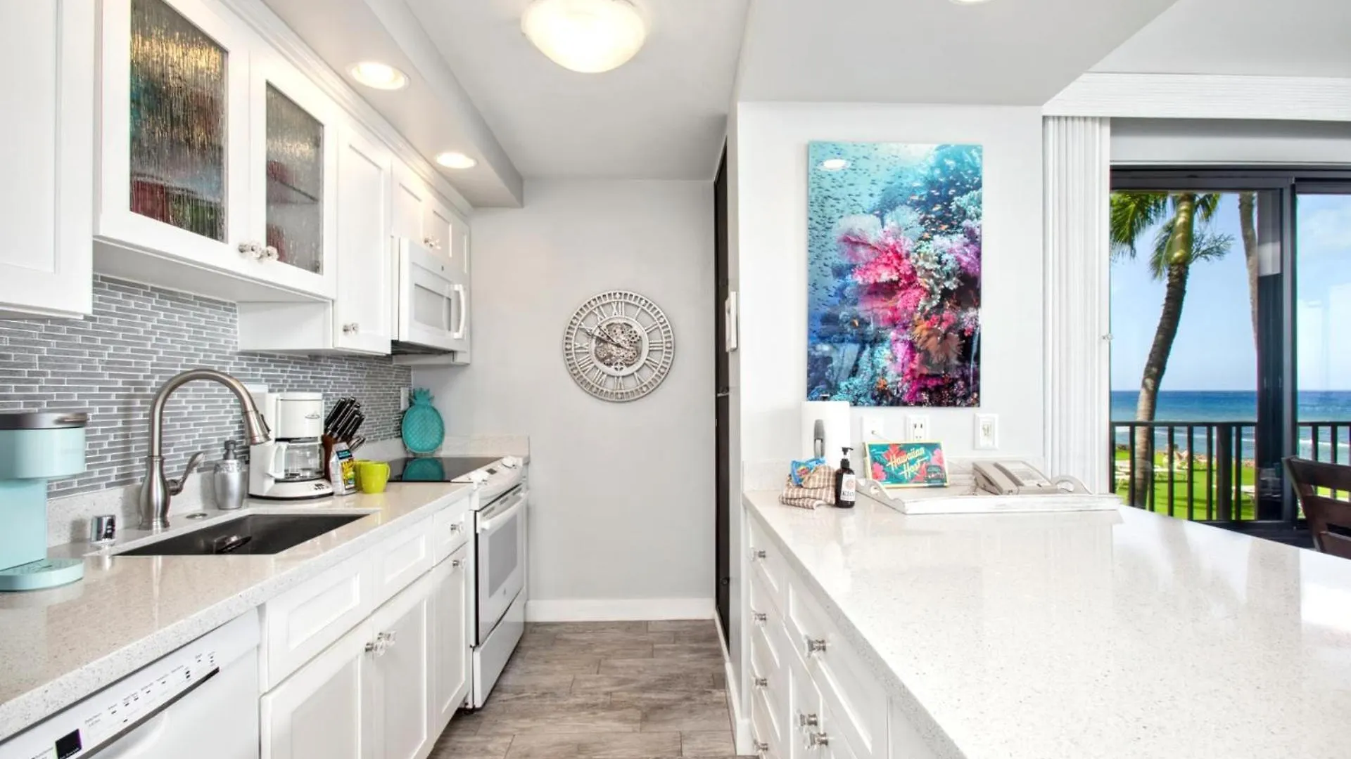 Kbm Resorts Free Car Papakea Pka-201 Oceanfront Corner Unit With Unobstr-Ucted Views Kaanapali Apartment