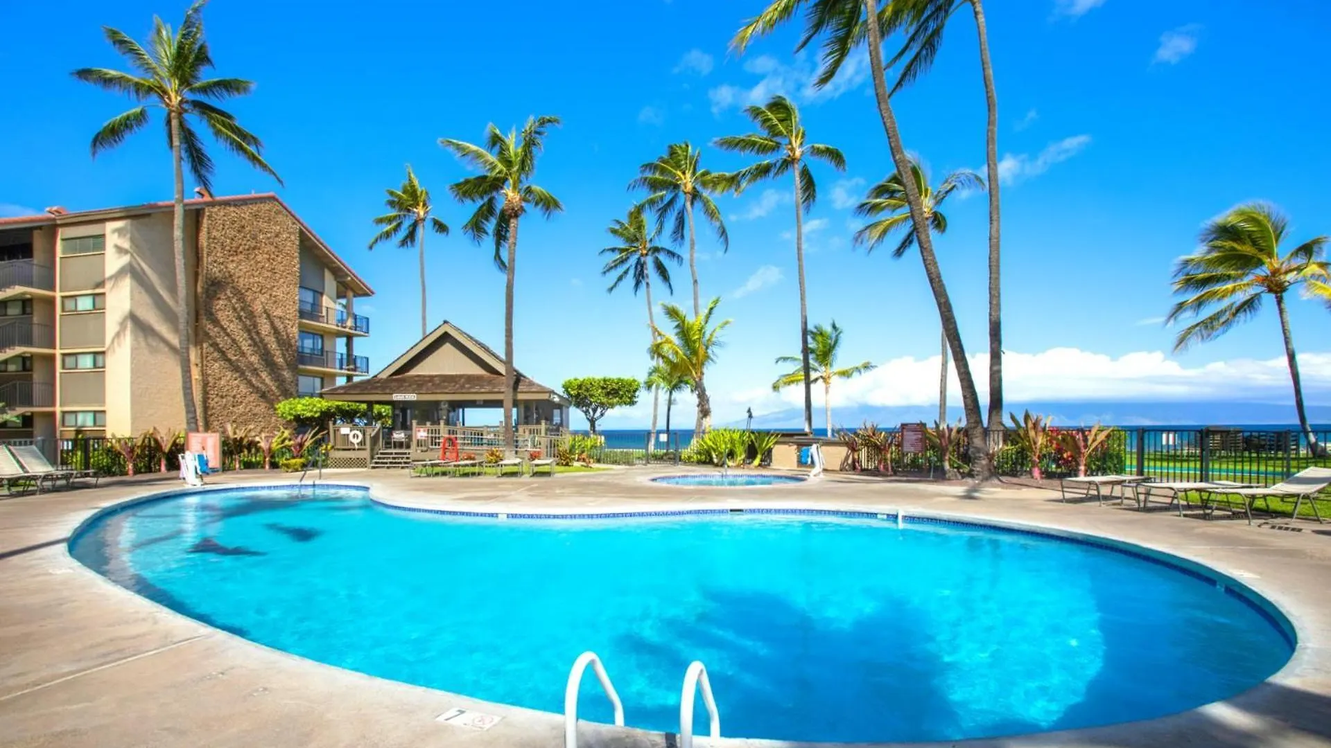 Kbm Resorts Free Car Papakea Oceanfront 1-Bedroom Corner Unit With King Bed And Unobstructed Views Pka-201 Kaanapali Lejlighed